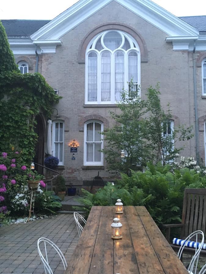 Church Des Artistes Kingston Esterno foto